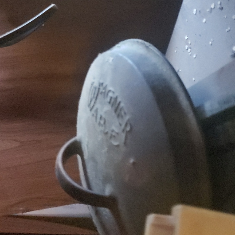 Wagner ware cast iron lid only